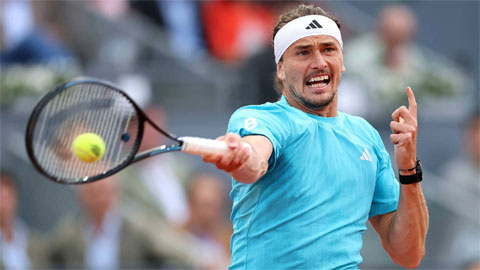 Alexander Zverev sánh ngang Federer và Nadal ở Madrid