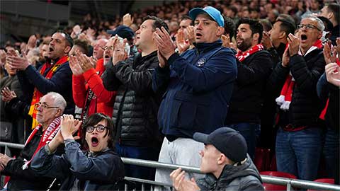 Fan MU muốn 'đáp lễ' Liverpool bằng khoảnh khắc đặc biệt