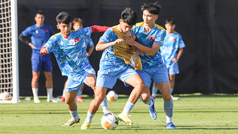 U17 Việt Nam khiến HLV Cristiano Roland trăn trở trước VCK U17 châu Á 2026