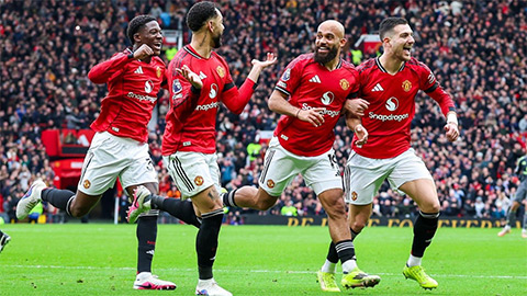 MU được 'tặng quà', 99% có vé Champions League
