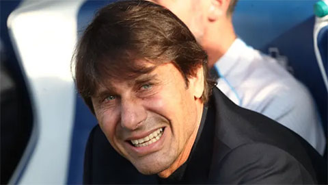 Antonio Conte nhận cột mốc đáng quên trong sự nghiệp