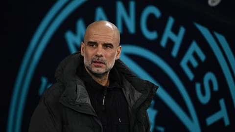 Guardiola không thèm đóng vai nạn nhân