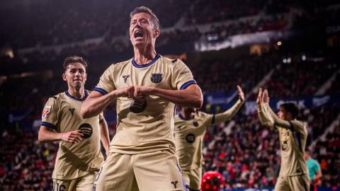 Robert Lewandowski: top 10 chắc suất, tương lai mù mờ