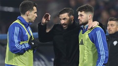 Cesc Fabregas: 'Como là hiện tại, Chelsea thì...chưa biết'