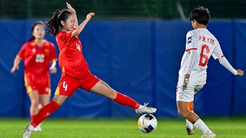 Xem mãi không chán 2 siêu phẩm sút phạt của U17 nữ Việt Nam vào lưới U17 nữ Myanmar