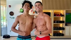 Viễn cảnh bố con Ronaldo làm đồng đội 'tan vỡ'?