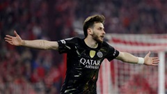 Kvaratskhelia lập kỷ lục ấn tượng ở Champions League