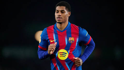 Arsenal tính gây sốc với MU 