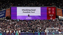 Premier League giải thích quyết định VAR cứu Arsenal trước West Ham
