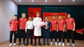 Nguyễn Tài Lộc nhận Quốc tịch Việt Nam, sẵn sàng sát cánh cùng Xuân Son, Hoàng Hên