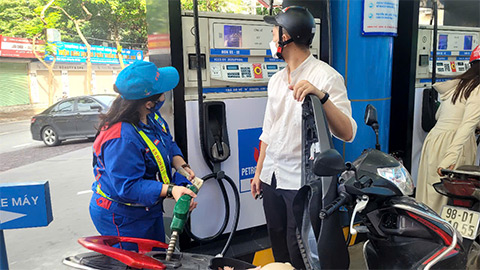 Giá xăng dầu hôm nay 14/5: Thế giới hạ nhiệt, trong nước sắp có giá mới