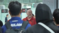 U17 Thái Lan về nước, CĐV mỉa mai so sánh với U17 Việt Nam