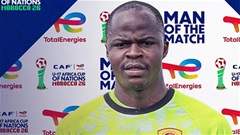 Nghi vấn tuổi thật của 'ông lão' thủ môn U17 Angola gây bão mạng