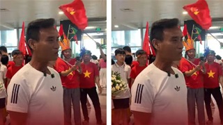 Bố cầu thủ Mạnh Cường của U17 Việt Nam lặn lội hơn 1000km ra đón con trai