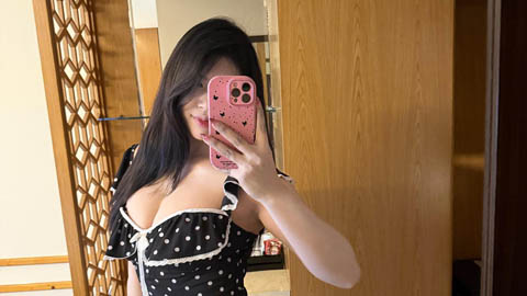 Hot girl sới vật Anh Thơ lại gây sốt