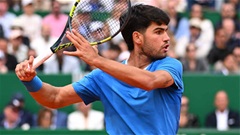 Carlos Alcaraz rút khỏi Queen's Club và Wimbledon