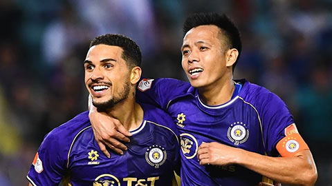 Đỗ Hoàng Hên tự tin đi xe máy, muốn Việt Nam dự World Cup 2030