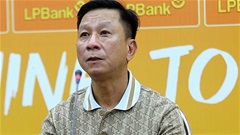 HLV Văn Sỹ Sơn của SLNA bị cấm chỉ đạo hết V.League 2025/26