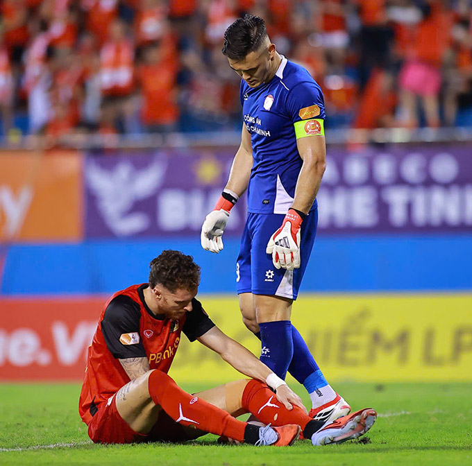 Lê Giang Patrik, Văn Lâm giúp vị trí thủ môn ĐT Việt Nam thêm mạnh ở AFF Cup 2026