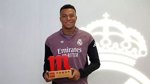 Kylian Mbappe giành giải Cầu thủ xuất sắc nhất mùa của Real Madrid
