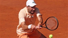 Djokovic lần thứ 21 liên tiếp vào vòng ba Roland Garros