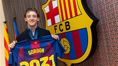 MU cười lớn khi Barca chiêu mộ Gordon