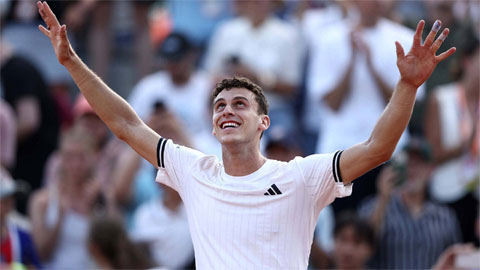 Juan Manuel Cerundolo đi vào lịch sử Roland Garros