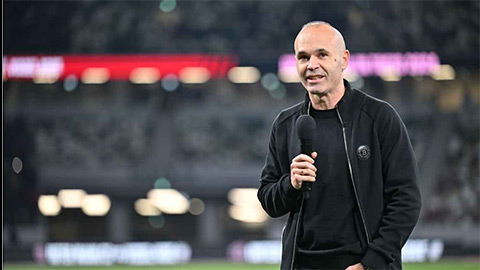 Iniesta khởi nghiệp huấn luyện, mơ ngày trở lại Barca
