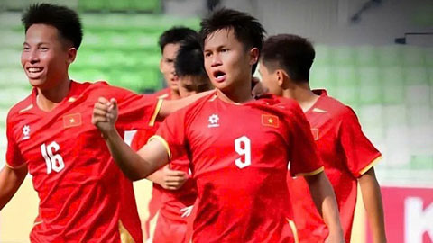 Hoàng Công Hậu, cầu thủ lập hat-trick cho U19 Việt Nam là ai?