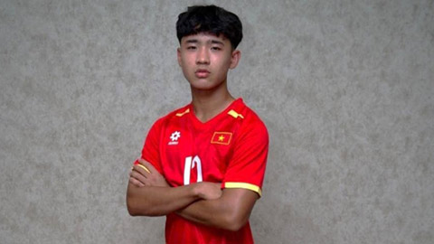 Cầu thủ chơi bóng tại Tây Ban Nha làm nên lịch sử nhờ U19 Việt Nam