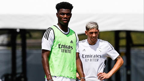 Real Madrid ra quyết định với MU về Tchouameni
