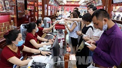 Giá vàng, tỷ giá ngoại tệ hôm nay 2/6: Đã đến lúc nhà đầu tư 'bắt đáy'?