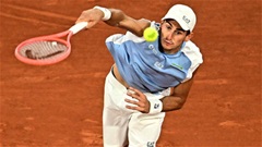 Tay vợt vô danh Matteo Arnaldi lại gây địa chấn ở Roland Garros