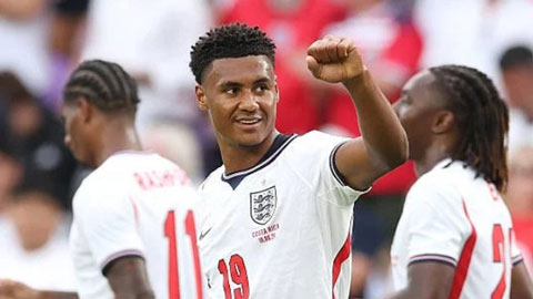 Nhà chiêm tinh từng dự đoán đúng hai kỳ World Cup nhận định gây sốt về tuyển Anh