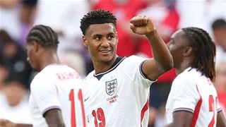 Nhà chiêm tinh từng dự đoán đúng hai kỳ World Cup nhận định gây sốt về tuyển Anh