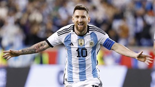 Argentina để lộ vùng riêng tư của Messi