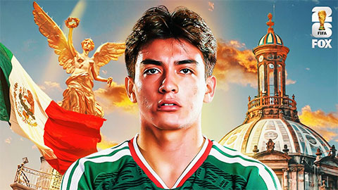 Gilberto Mora đi vào lịch sử World Cup ở tuổi 17