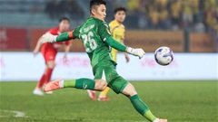 Thủ môn Huỳnh Tuấn Linh, ‘người hùng’ giữa hai thế giới