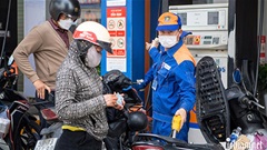 Giá xăng dầu hôm nay 17/6: Giá xăng trong nước giảm mạnh vào chiều mai?