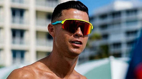 Cristiano Ronaldo có hành động ‘quá lố'