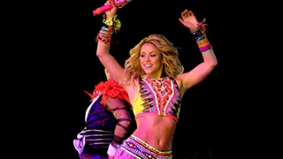 Shakira gây sốt trong ngày Messi làm nên lịch sử