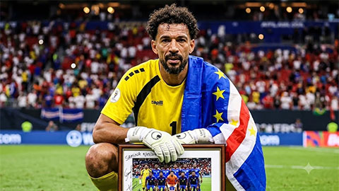 Người hùng World Cup 40 tuổi bị CLB Brazil từ chối dù gây sốt toàn cầu