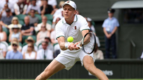 Jannik Sinner thẳng tiến vào vòng ba Wimbledon