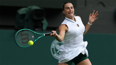 Aryna Sabalenka hạ Ostapenko, tái đấu Osaka ở vòng bốn Wimbledon