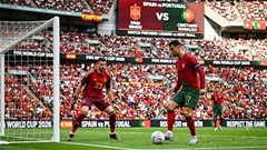 Kỷ lục gia World Cup của Tây Ban Nha ngán Ronaldo lão luyện
