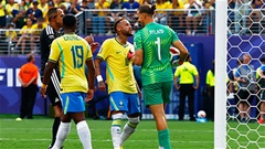 Hành động gây tranh cãi của Neymar
