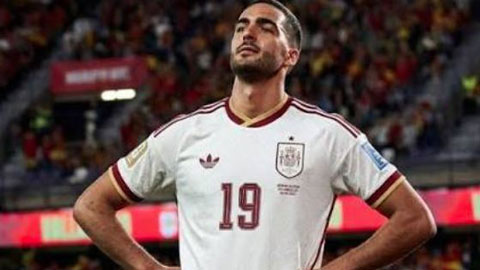 Merino ghi bàn phút bù giờ khiến Ronaldo và Bồ Đào Nha rời World Cup