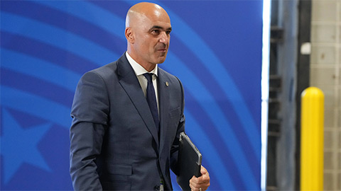 Roberto Martinez chia tay ĐT Bồ Đào Nha, thầy cũ Ronaldo 'ngồi ghế nóng'