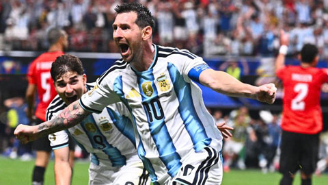 Messi ghi bàn gỡ hòa 2-2, tạo đà cho màn ngược dòng kinh điển của Argentina
