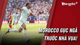 Pháp 2-0 Morocco: Khi nhà vô địch biết cười bằng dao găm